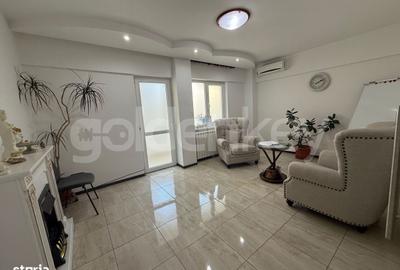 Apartament cu 4 camere decomandat, mobilat în Central - 1