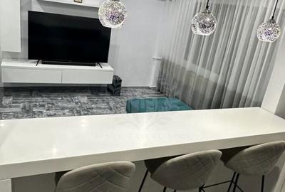 Apartament cu 4 camere, mobilat în Republicii - 5