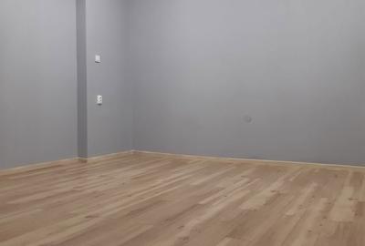 Spațiu comercial, de 60 mp, în Central - 5