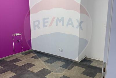 Spațiu comercial, de 92.2 mp, în Central - 20