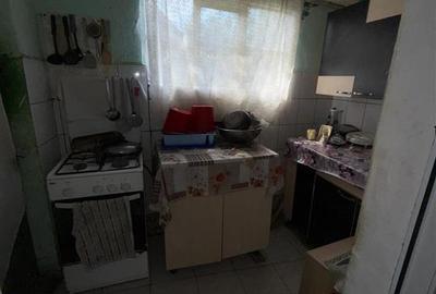 Casă cu 4 camere cu Canalizare în Tomești - 11