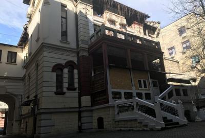 Casă individuală cu 20 camere cu Teren 293 Mp în P-ța Romană - 3