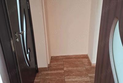 Apartament de vanzare 3 camere - proprietar - 2