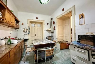 APARTAMENT CU FARMEC ISTORIC IN ZONA SCHEI - 6