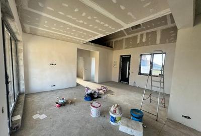 Casă cu 4 camere cu Teren 475 Mp în Mocira - 14