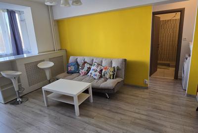 Vis-a-vis metrou Obor Mihai Bravu amenajat modern bloc reabilitat etajul 2 - 2