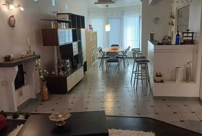 Casă cu 4 camere decomandat în Păcurari - 2