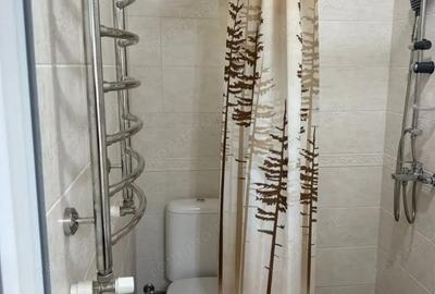 Garsonieră decomandată în Gorjului