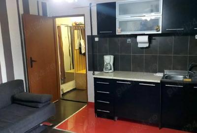 Apartament cu 2 camere semidecomandat în Dâmbovița - 1