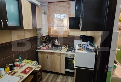 Apartament cu 3 camere semidecomandat în Tudor - 4