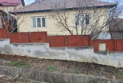 Casă cu Teren 70 Mp în Central - 3