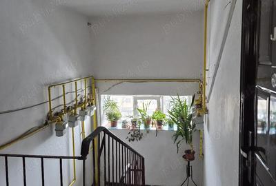 Apartament cu 3 camere semidecomandat în Central - 5