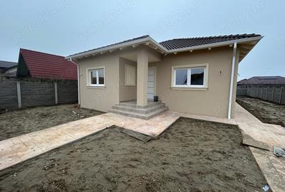 Casă cu 4 camere în Bazoș - 6
