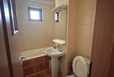 Apartament cu 2 camere decomandat în Republicii - 4