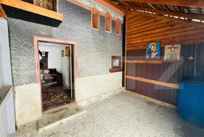 Casă cu 3 camere cu Teren 1948 Mp în Central - 6