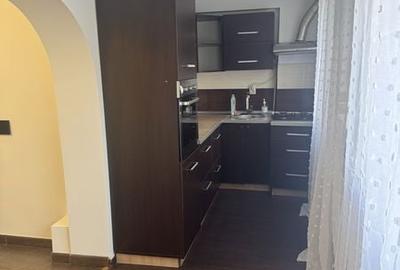 Apartament cu 3 camere în Școlilor - 6