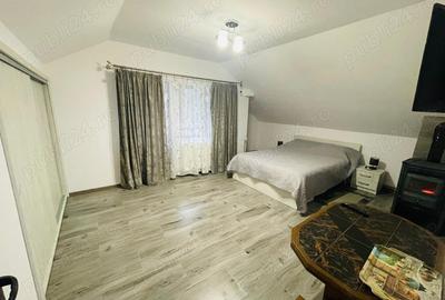 Casă cu 6 camere în Vadu Moților - 8