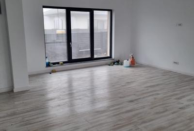 Casă individuală cu 4 camere cu Canalizare în Miroslava - 9