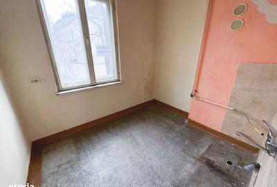 Apartament cu 2 camere decomandat în Central - 3