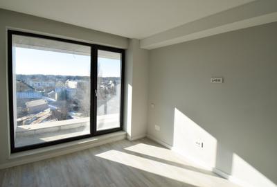 Apartament cu 3 camere decomandat în Străulești - 2