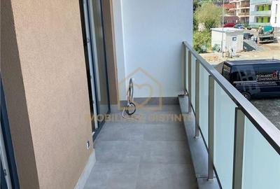 Apartament cu 3 camere decomandat în Recea - 10