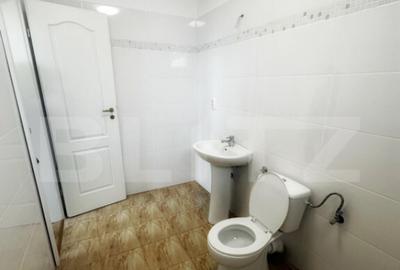 Casa cu 3 dormitoare, lumina ?i echilibru elegan?a - 7