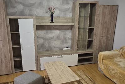 Inchiriez garsoniera in Deva, zona Dorobanti, etaj 2, bloc de 4 etaje, - 1