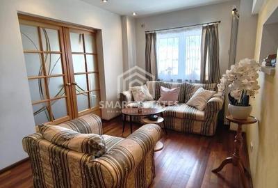 Apartament cu 3 camere semidecomandat, mobilat în Berceni