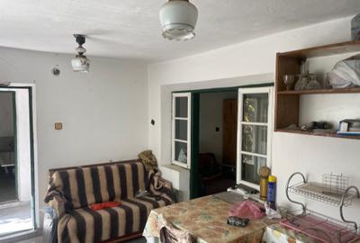 Potlogi Sat Pitaru Imobil P+1+Pod 7 Camere An 1995 Potlogi Sat Pitaru Imobil P+1+Pod 7 Camere An 1995 - 6