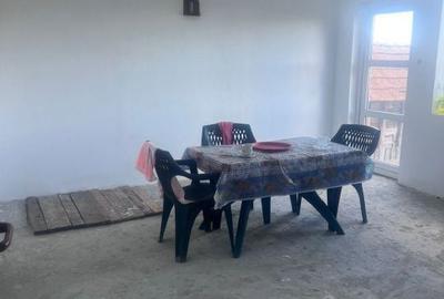 Casă cu 4 camere în Milești - 18