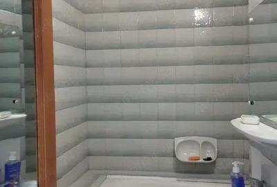 Garsonieră decomandată în Decebal - 3