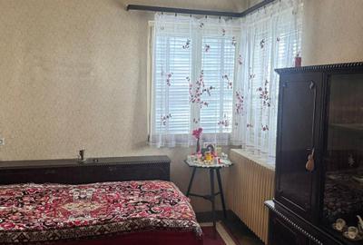 Casă individuală cu 5 camere cu Teren 320 Mp în Vatra Luminoasă - 2