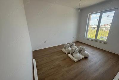 Casă cu 4 camere în Favorit - 15