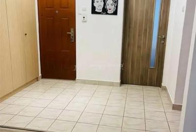 Apartament cu 3 camere decomandat în Fortuna - 2