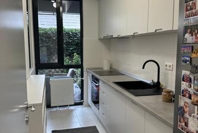 Apartament cu 4 camere semidecomandat în Calea Călărașilor - 3