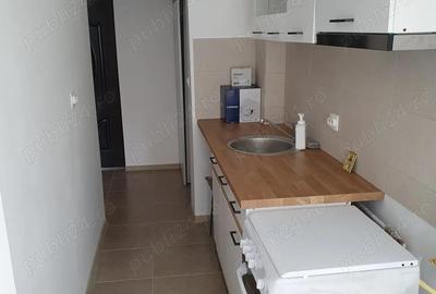 Vand garsoniera Trivale, etaj 2 4, renovata integral - 3