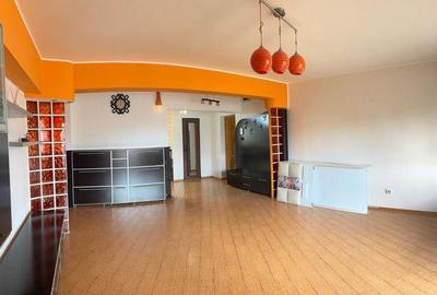 De vanzare Apartament 3 camere | Zona Casa Rosie | 97...