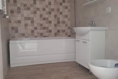 Berceni-Aparatorii Patriei-Garsoniera decomandata-TVA 21% INCLUS - 3