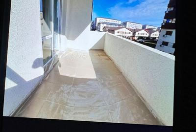 Apartament cu 2 camere semidecomandat în Berceni - 2