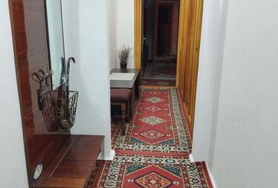 Apartament de vanzare - 3