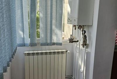 Apartament cu 3 camere decomandat, mobilat în Alfa - 3