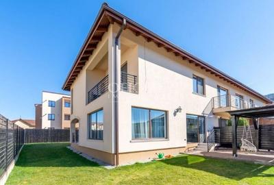 Casă cu 4 camere în Florești