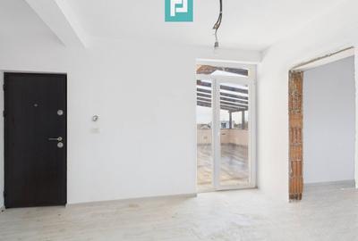 Penthouse cu terasă generoasă, în inima Chișodei - 1