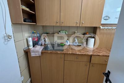 Garsoniera etaj intermediar decomandata balcon Calea Dumbravii - 3