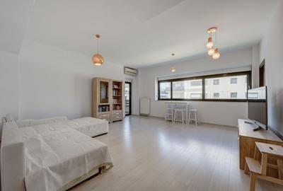 Apartament cu 3 camere decomandat, mobilat în Băneasa - 4