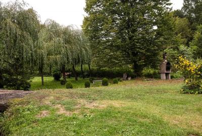 Casă cu 4 camere cu Teren 2100 Mp în Central - 5