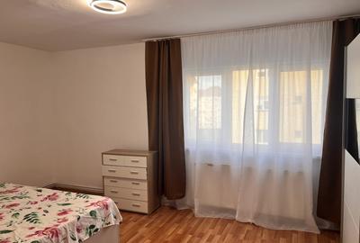 Ap 2 camere decomandate Strand et 3 - 4