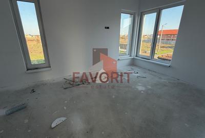 Duplex cu 3 camere cu Canalizare în Moșnița Nouă - 9