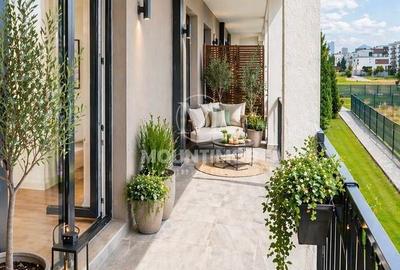 Apartament cu 3 camere decomandat în Tractorul - 17