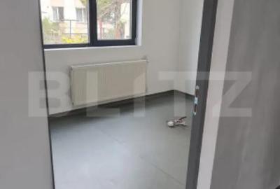 Spațiu comercial, de 15 mp, în Central - 3